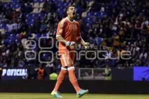 FÚTBOL . CLUB PUEBLA VS TIGRES