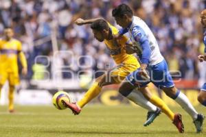 FÚTBOL . CLUB PUEBLA VS TIGRES