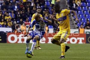 FÚTBOL . CLUB PUEBLA VS TIGRES