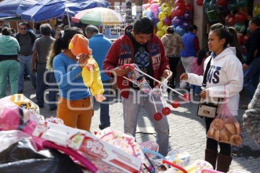 JUGUETES . REYES MAGOS