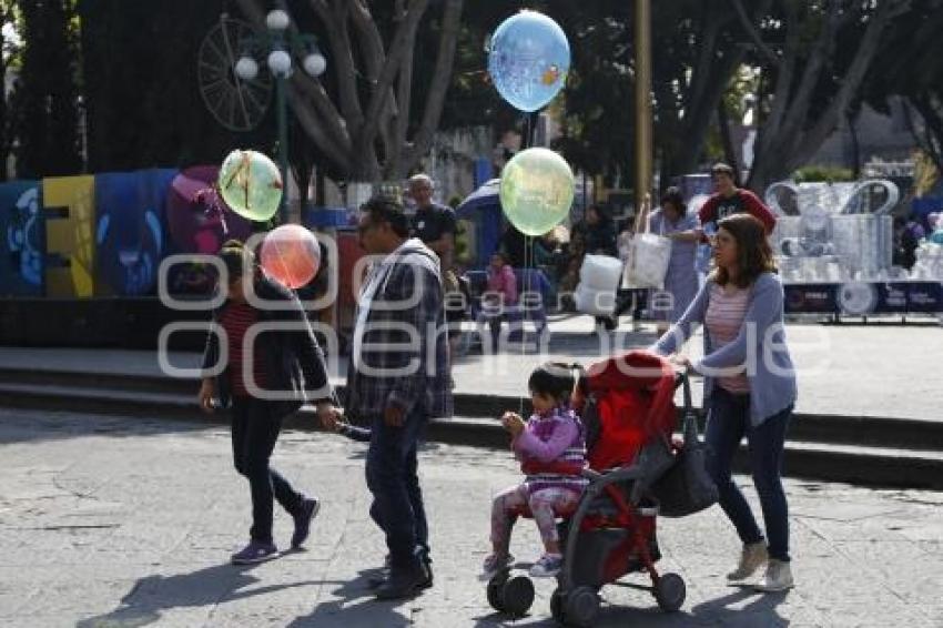 GLOBOS . REYES MAGOS