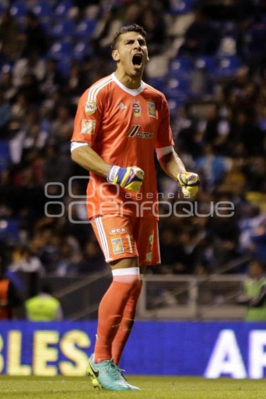 FÚTBOL . CLUB PUEBLA VS TIGRES