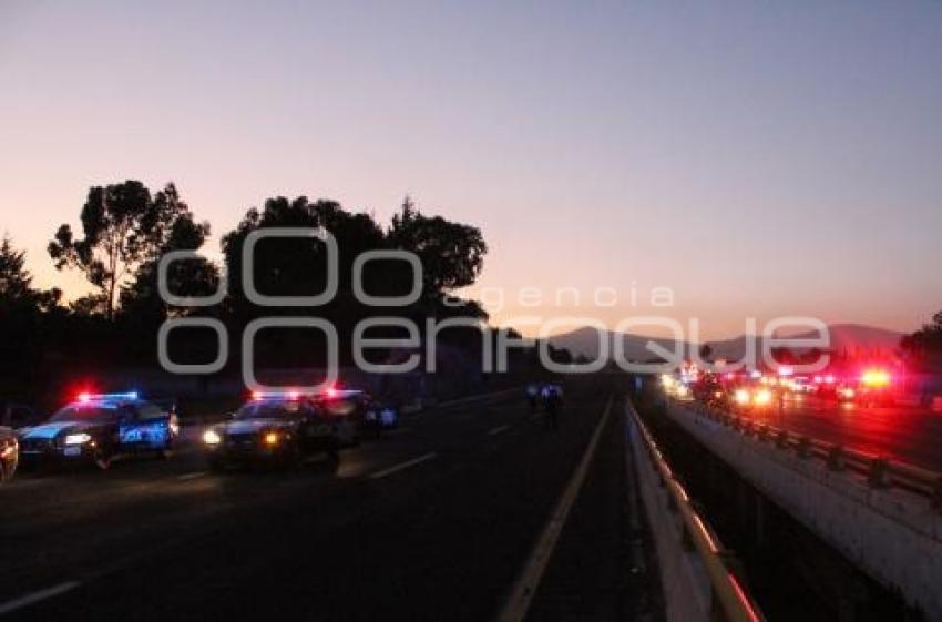 BLOQUEO AUTOPISTA