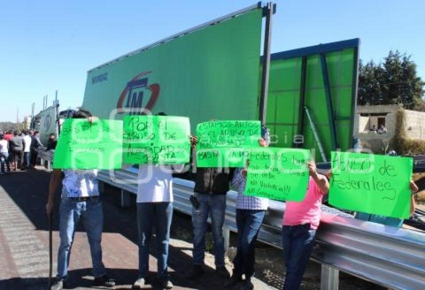 BLOQUEO AUTOPISTA