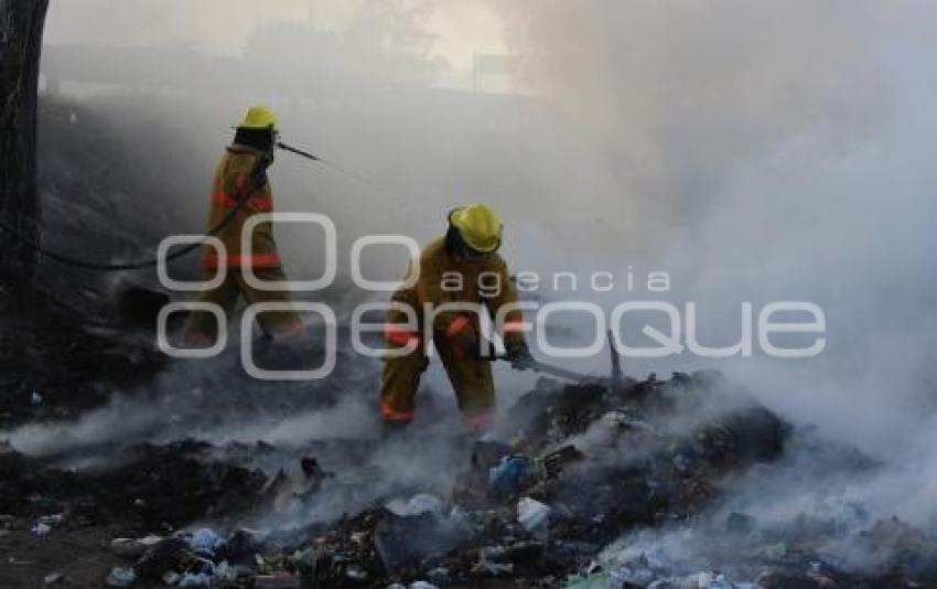 INCENDIO . AUTOPISTA