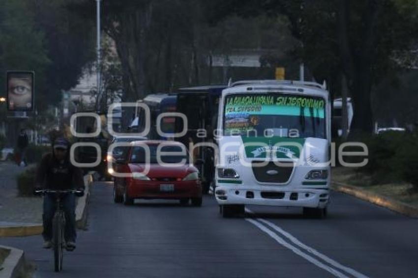 TRÁFICO VEHICULAR