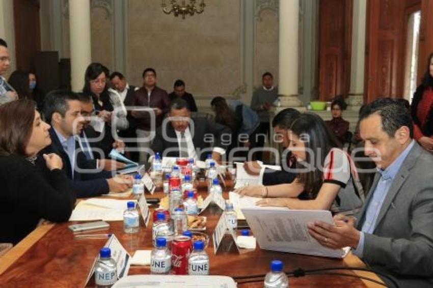 REGIDORES . COMISIÓN DE HACIENDA