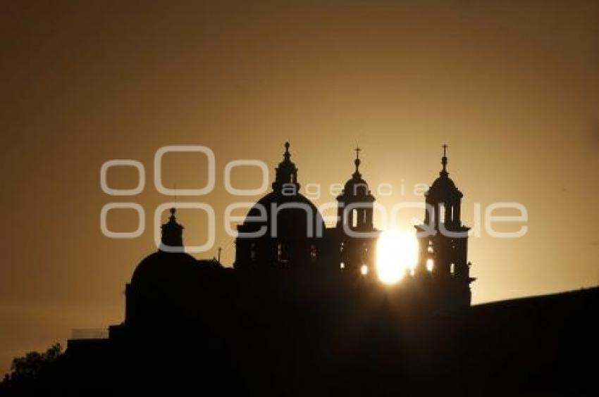 IGLESIA DE LOS REMEDIOS . ATARDECER