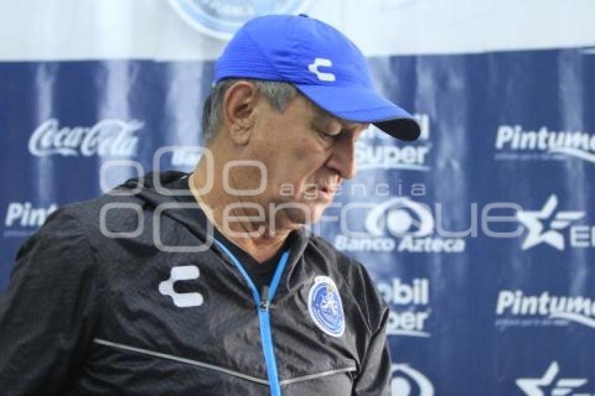CLUB PUEBLA . ENRIQUE MEZA