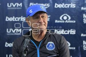 CLUB PUEBLA . ENRIQUE MEZA