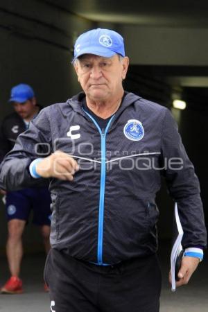 CLUB PUEBLA . ENRIQUE MEZA