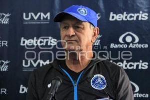 CLUB PUEBLA . ENRIQUE MEZA