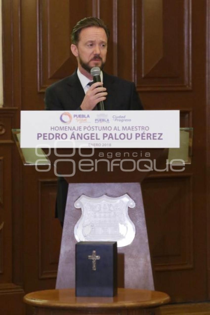 HOMENAJE PEDRO ANGEL PALOU