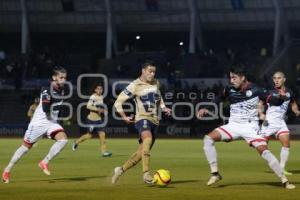 FÚTBOL . LOBOS BUAP VS PUMAS