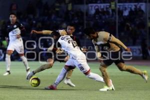 FÚTBOL . LOBOS BUAP VS PUMAS