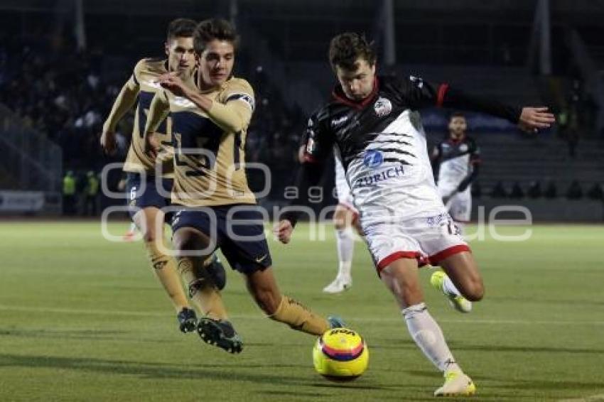 FÚTBOL . LOBOS BUAP VS PUMAS