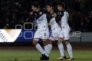 FÚTBOL . LOBOS BUAP VS PUMAS