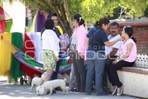 VIDA COTIDIANA . ACATLÁN