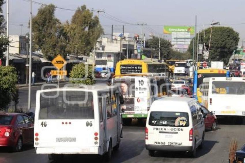 TRANSPORTE PÚBLICO