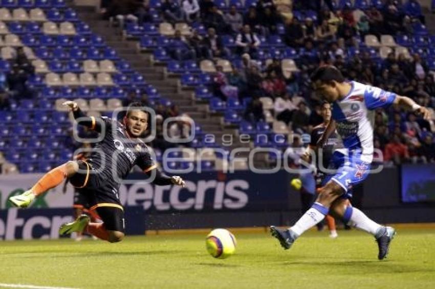 FÚTBOL . CLUB PUEBLA VS ALEBRIJES