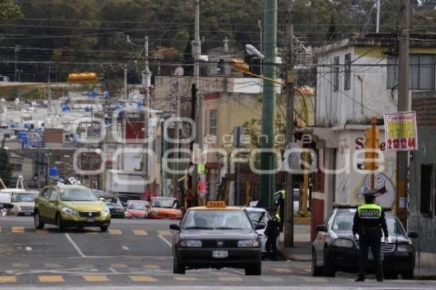 CALLE . CAMBIO DE SENTIDO