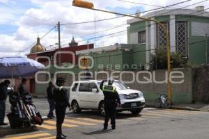 CALLE . CAMBIO DE SENTIDO