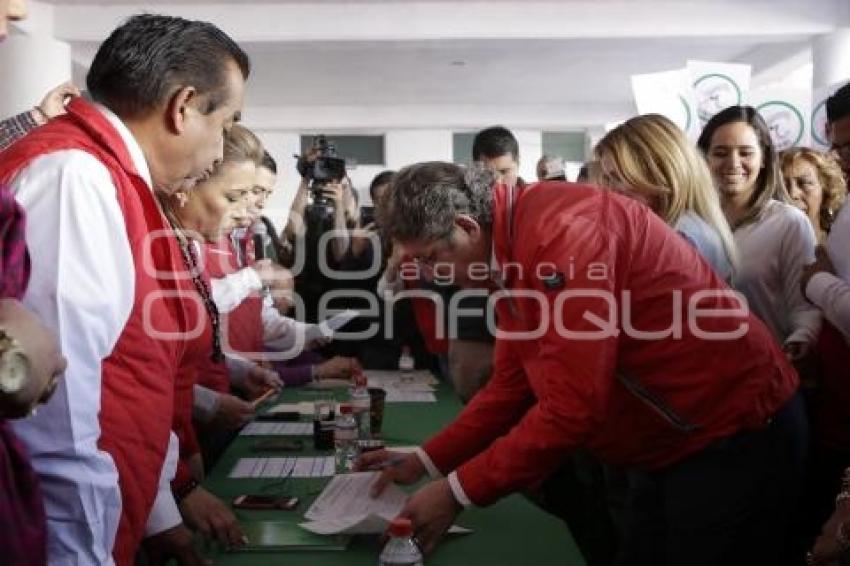 PRI . REGISTRO ASPIRANTES A DIPUTADOS FEDERALES