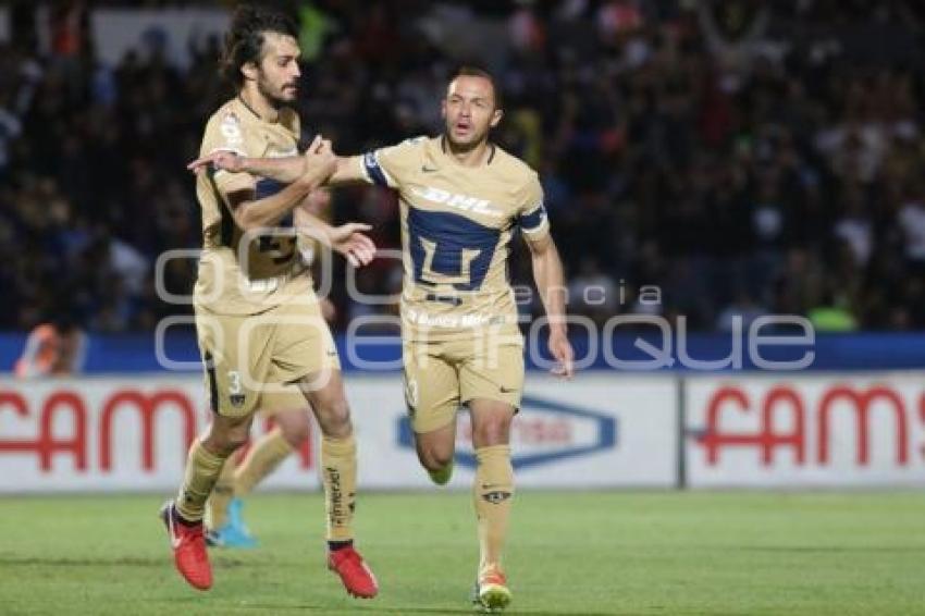 FÚTBOL . LOBOS BUAP VS PUMAS