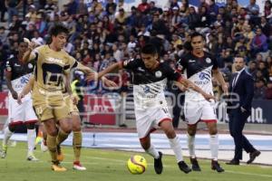 FÚTBOL . LOBOS BUAP VS PUMAS