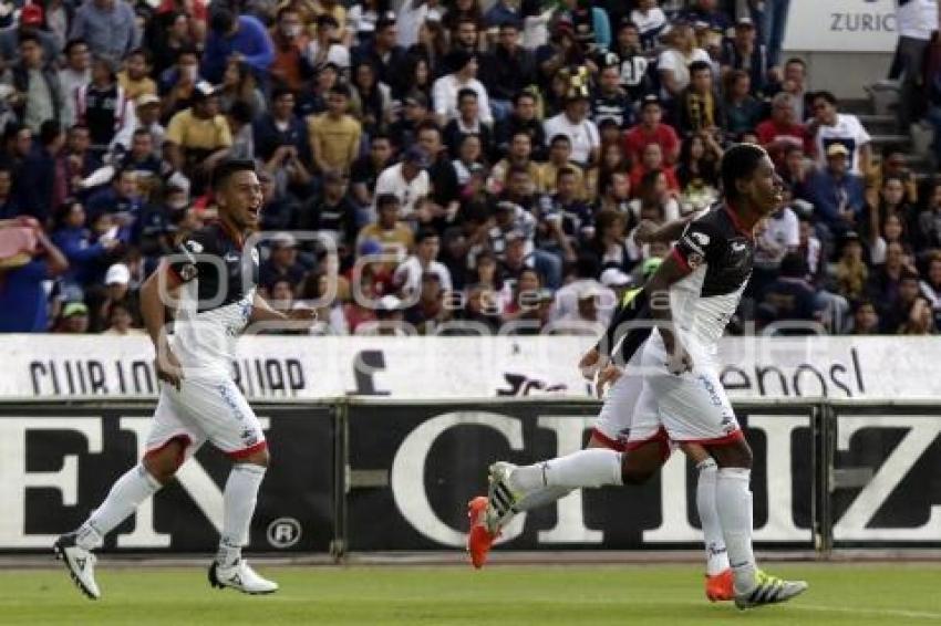 FÚTBOL . LOBOS BUAP VS PUMAS