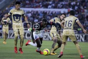 FÚTBOL . LOBOS BUAP VS PUMAS