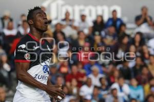 FÚTBOL . LOBOS BUAP VS PUMAS