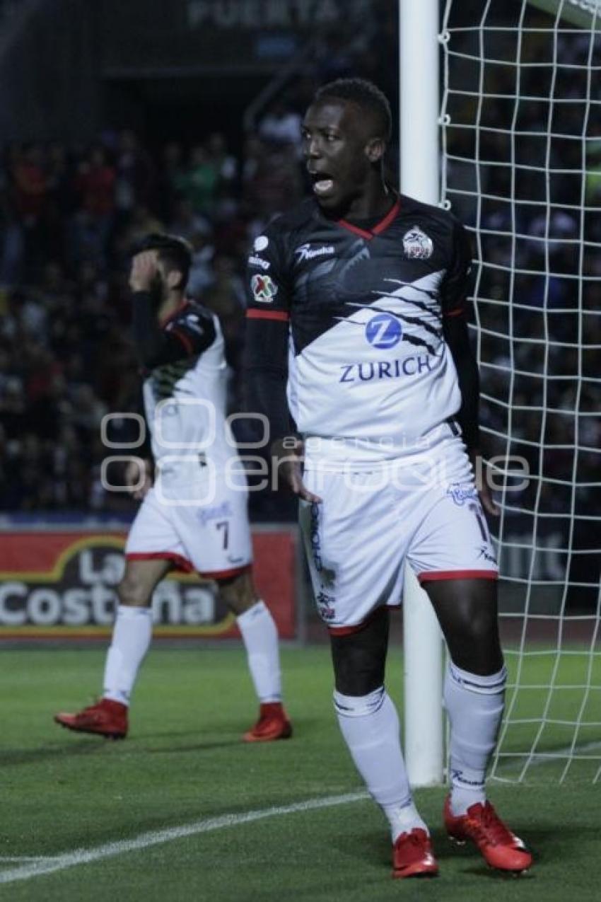 FÚTBOL . LOBOS BUAP VS PUMAS