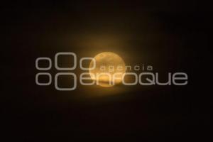 SUPERLUNA DE SANGRE