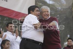 MORENA . AMLO