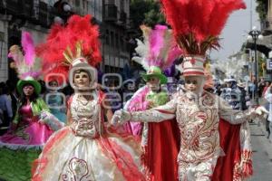 DESFILE DE HUEHUES