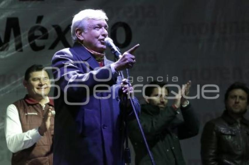 MORENA . AMLO