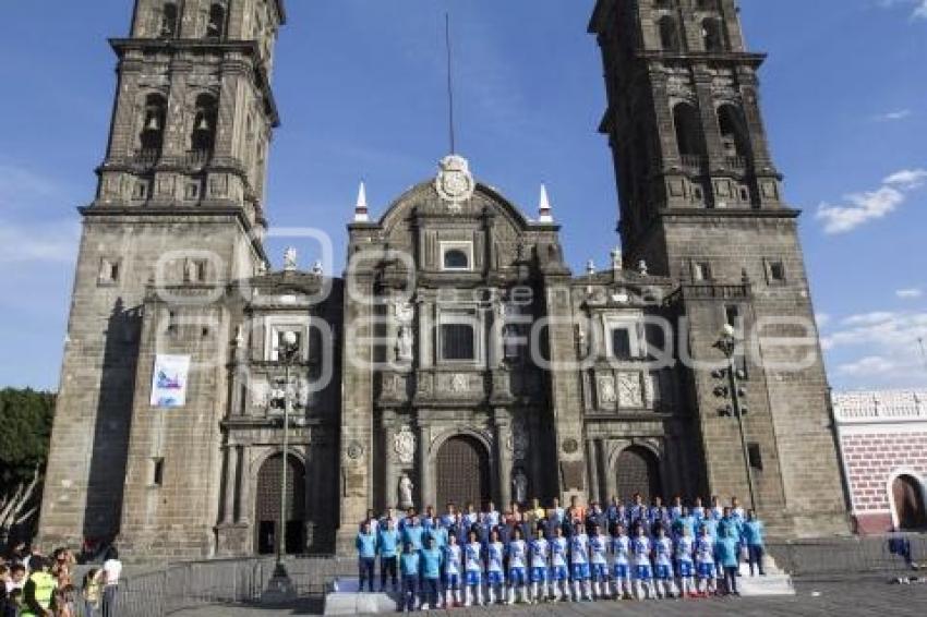 CLUB PUEBLA . FOTO OFICIAL