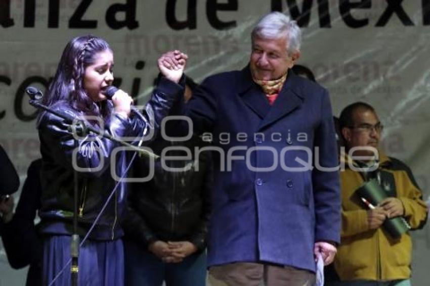 MORENA . AMLO