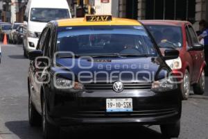 SERVICIO DE TAXIS