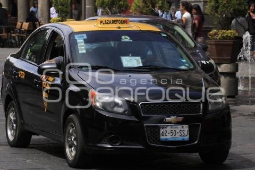 SERVICIO DE TAXIS