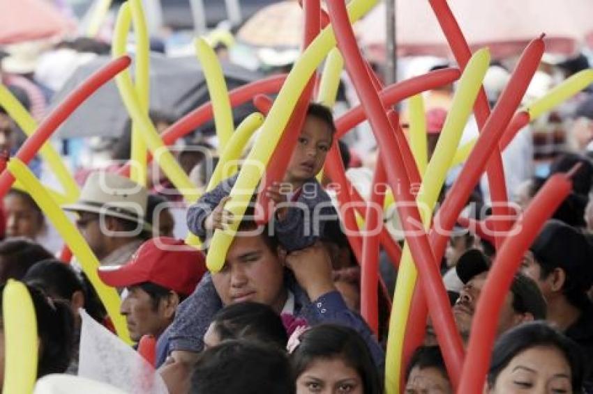 MORENA . AMLO