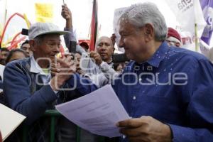 MORENA . AMLO