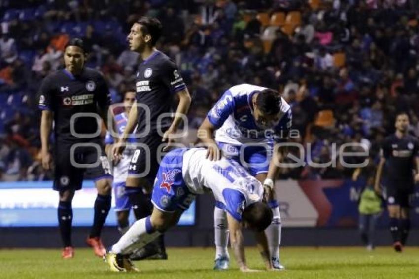 FÚTBOL . CLUB PUEBLA VS CRUZ AZUL
