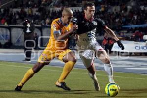 FÚTBOL . LOBOS BUAP VS TIGRES