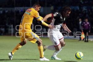 FÚTBOL . LOBOS BUAP VS TIGRES