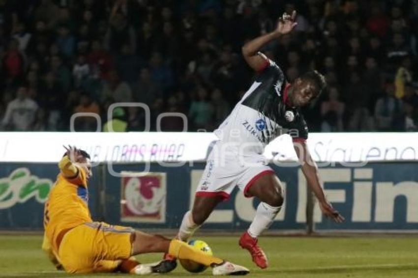 FÚTBOL . LOBOS BUAP VS TIGRES