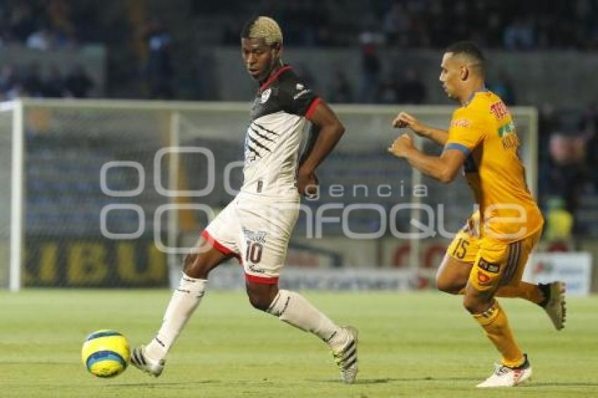 FÚTBOL . LOBOS BUAP VS TIGRES