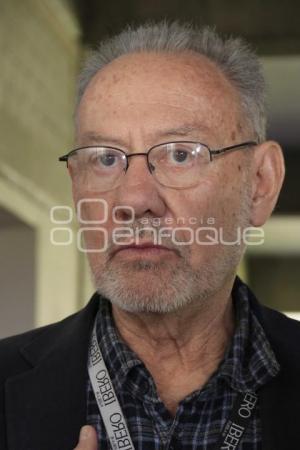 FERNANDO FERNÁNDEZ