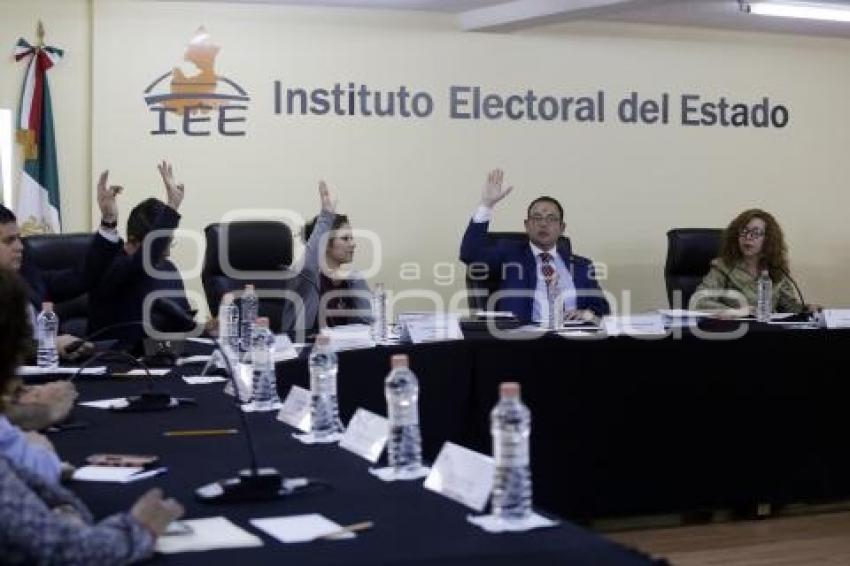 SESIÓN IEE